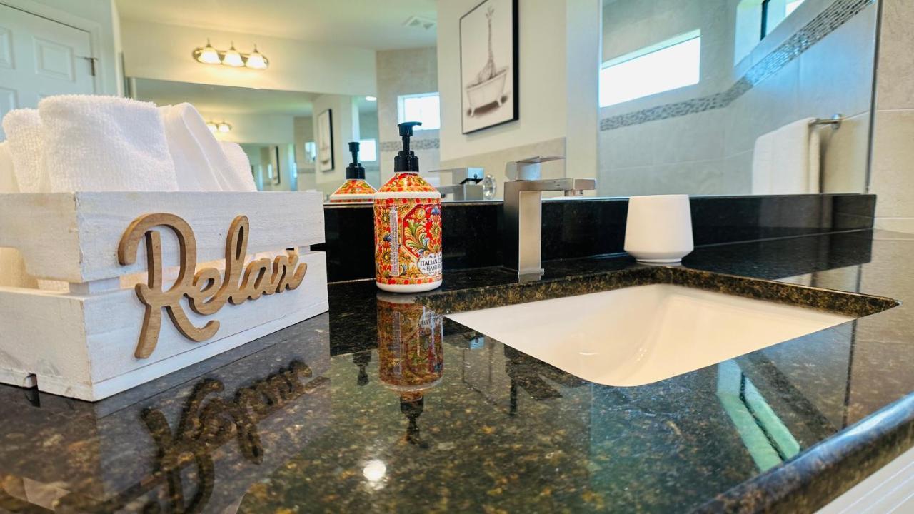 The Salt Life Get Away - Cape Coral, Florida Villa Ngoại thất bức ảnh